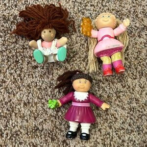 Vintage cabbage patch miniatures and little tykes rag doll